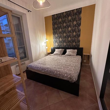 Villarey Home - Central Apartment In Mentone Esterno foto